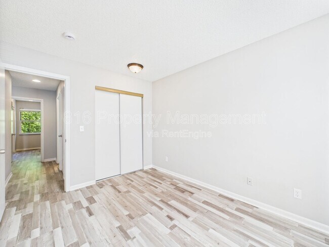 Building Photo - 7941 NW 79th Pl