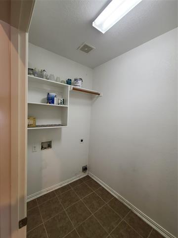 Building Photo - 9729 Stripling Dr