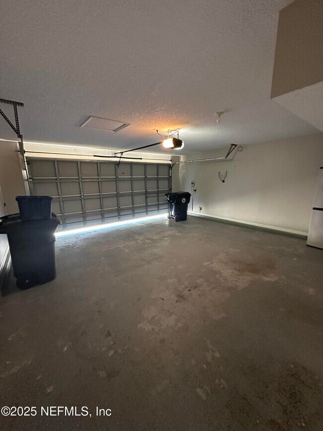 Building Photo - 1754 Rustling Dr