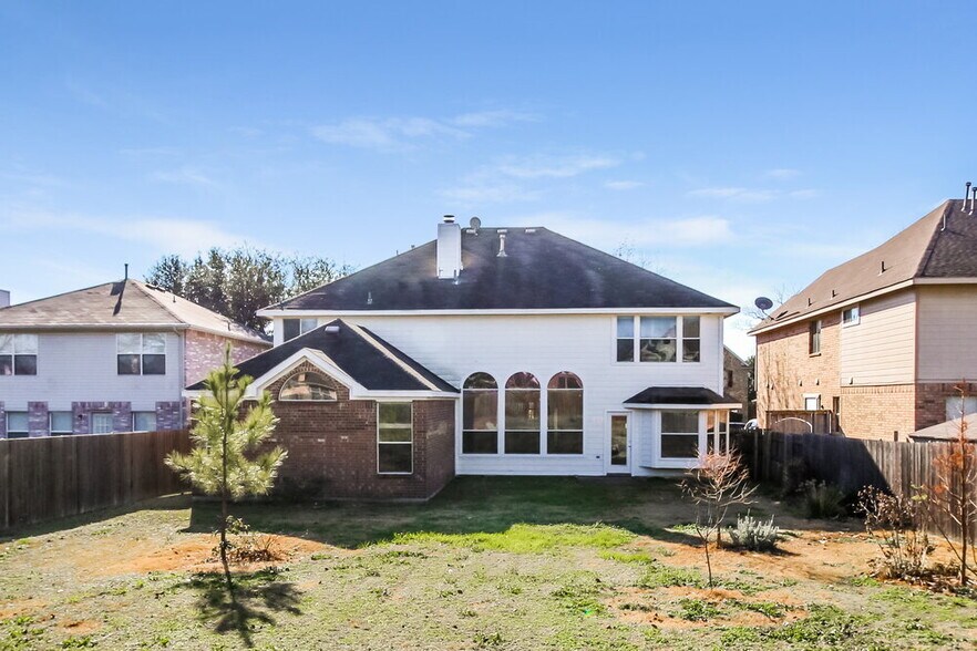 Building Photo - 3105 Lighthouse Dr