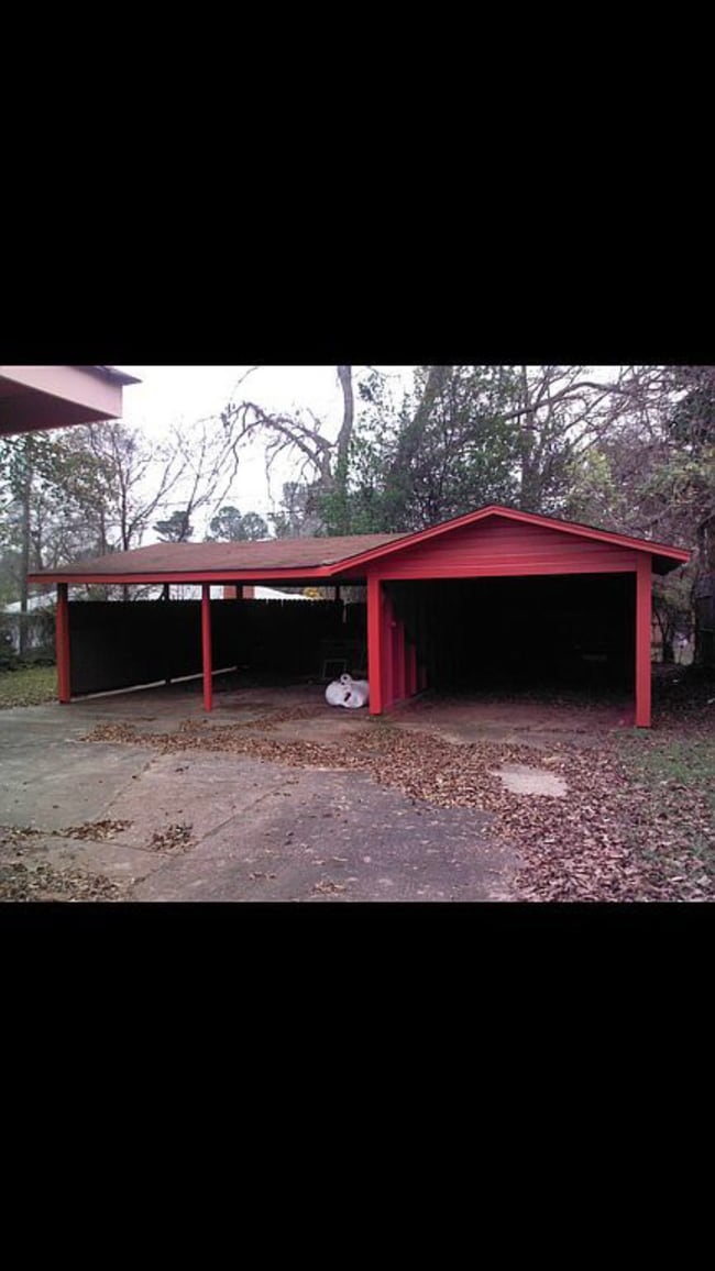 Building Photo - 3607 Bellaire Ave