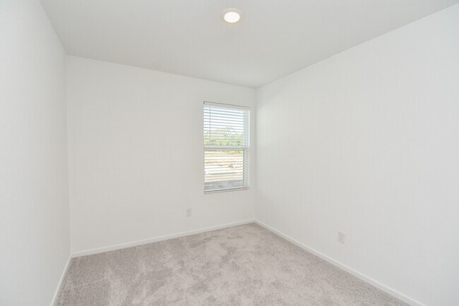 Building Photo - 21430 Carosella Dr