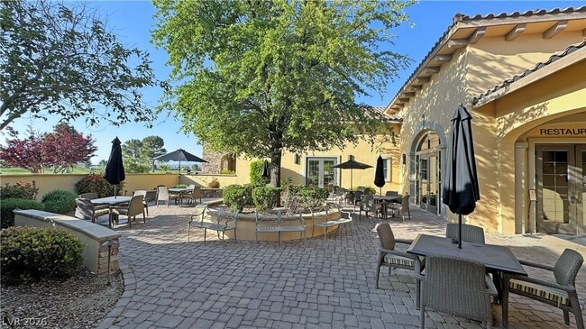 Building Photo - 5245 E La Campana Dr