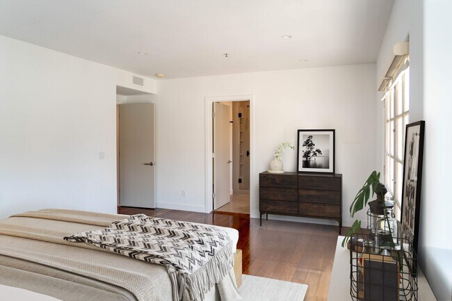 Building Photo - 2222 Neilson Way