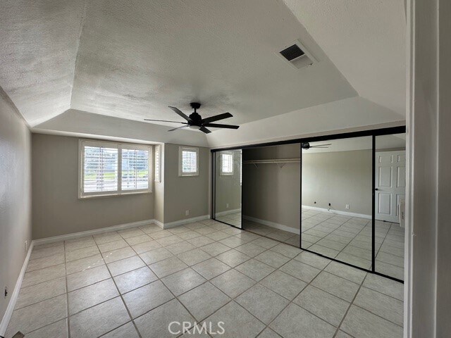 Building Photo - 547 Magnolia Ave