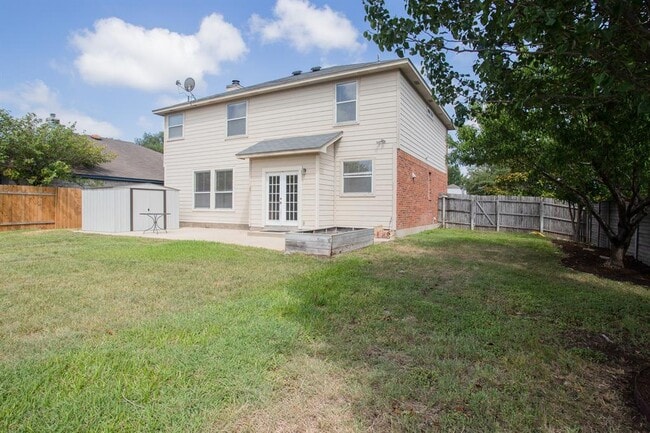 Building Photo - 4001 Barlow Dr
