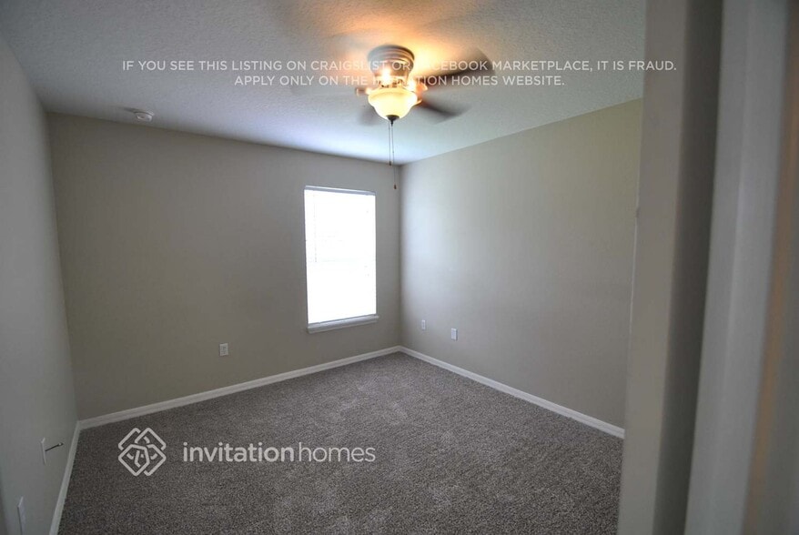 Building Photo - 3144 Dasha Palm Dr
