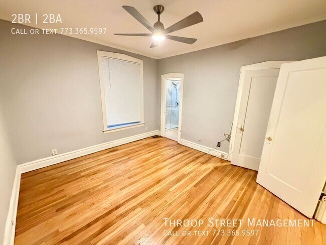 Building Photo - 5228 S Ingleside Ave