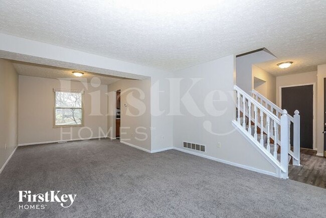 Building Photo - 579 Tall Oaks Drive