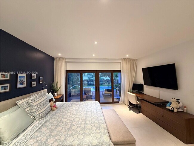 Building Photo - 5911 Alton Rd