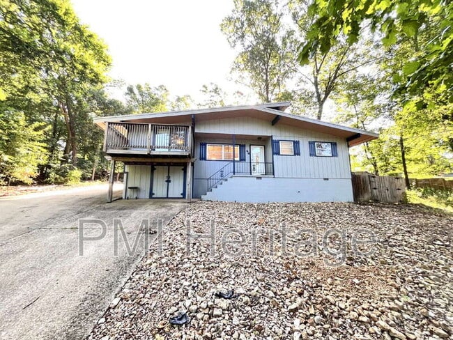 Primary Photo - 44 Billingsley Dr