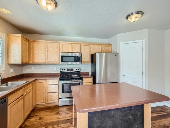 Building Photo - 11530 Hibiscus Ln