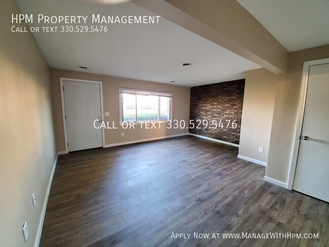 Building Photo - 2513 Zircon St NE