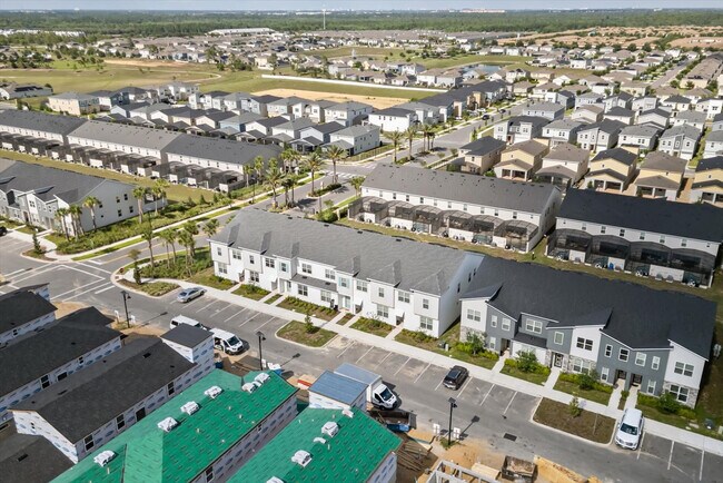 Building Photo - 2329 Distant Sun Trl