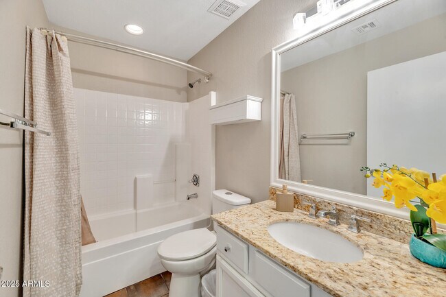 Building Photo - 3510 W Chama Dr