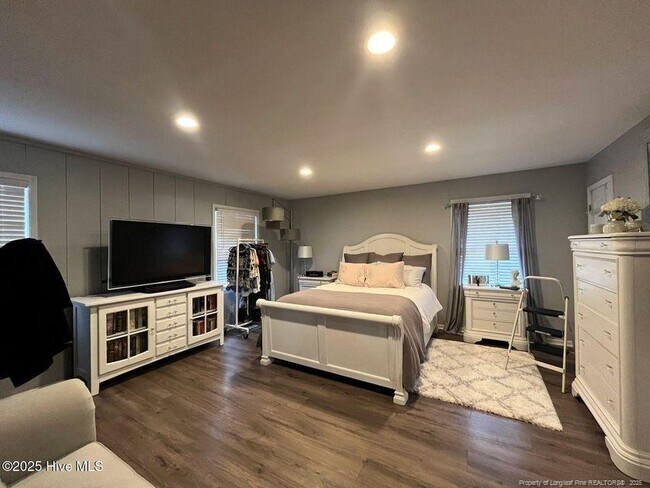 Building Photo - 105 Scuppernong Ct