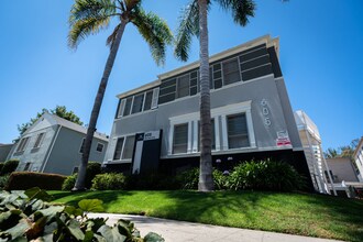 Building Photo - 605 Kelton Ave