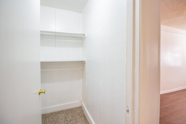 Building Photo - 4602 Detroit Ave