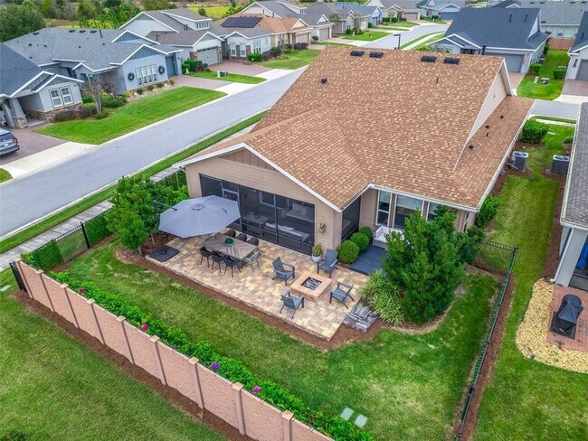 Building Photo - 5672 NW 40th Pl