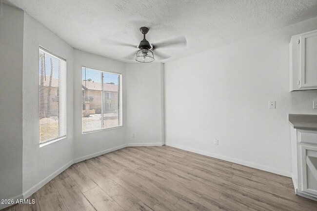 Building Photo - 5236 W Peoria Ave