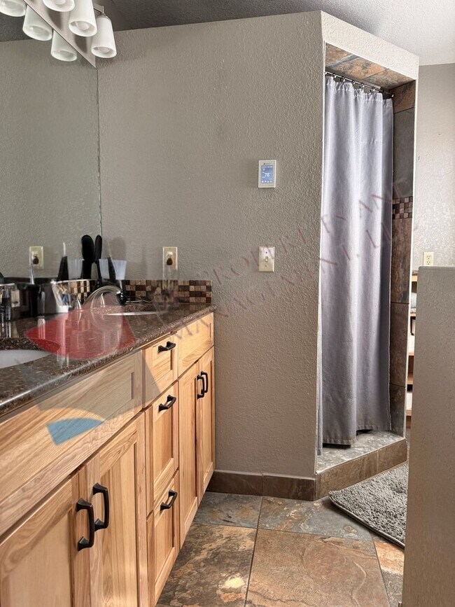 Building Photo - 6230 County Rd 106.25 S