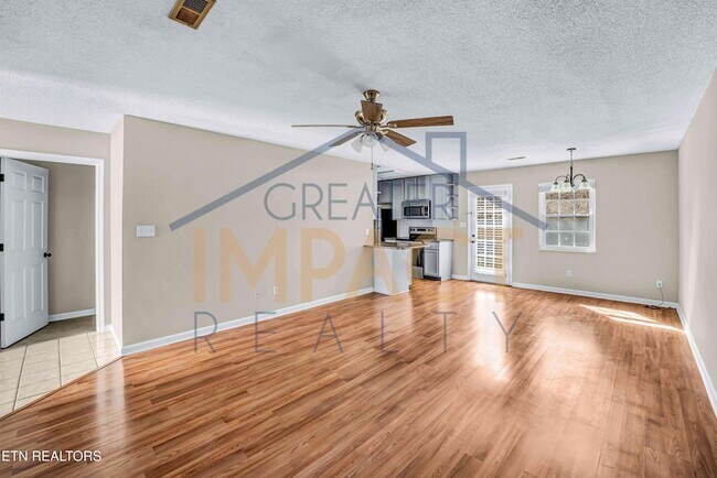 Building Photo - 1045 Blinken St