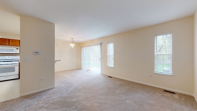 Building Photo - 2739 Cobblestone Dr