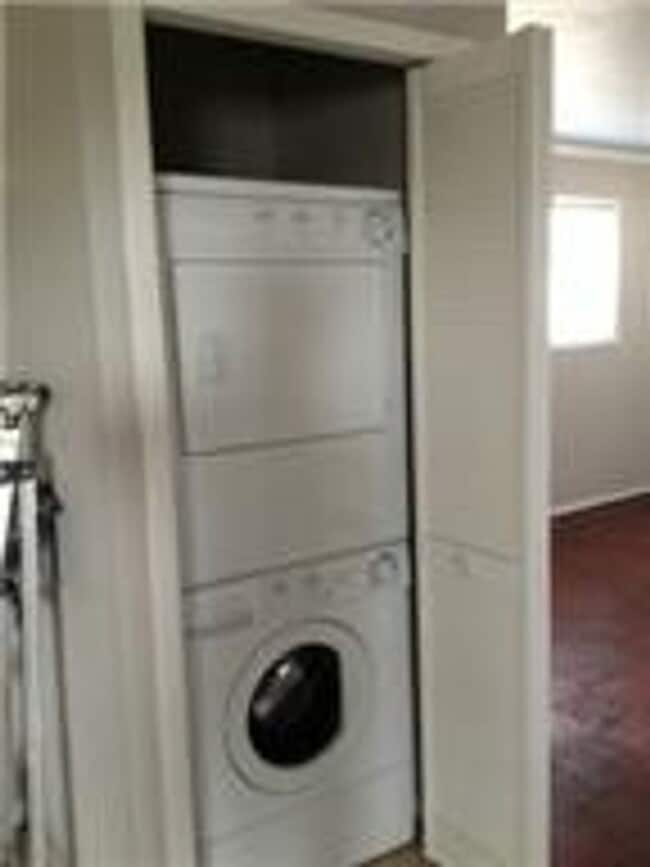Building Photo - Great 3 bedroom, 1 bath home