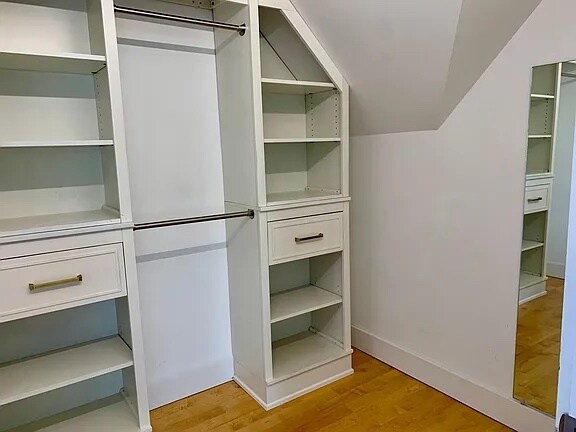 Building Photo - 220 Veranda St