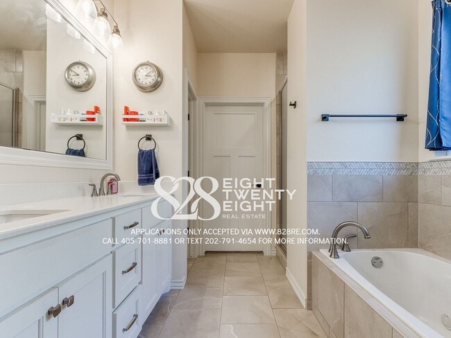 Building Photo - **COMING JANUARY 2ND!!!** STUNNINGLY BEAUTIFUL SPACIOUS 5 BED/3 BATH HOME IN ST JAMES PARK!