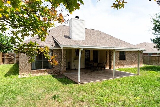 Building Photo - 5003 Joseph Dr