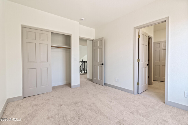 Building Photo - 3520 N 110th Ave