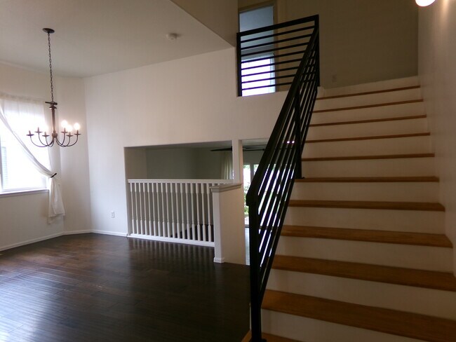 Building Photo - 2613 Bar Harbor Dr