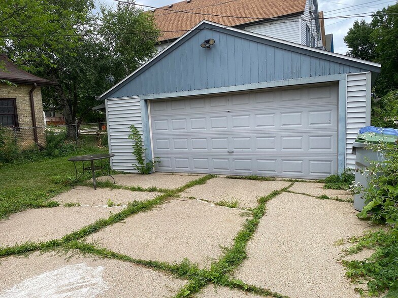 Building Photo - 4140 W Mckinley Ct