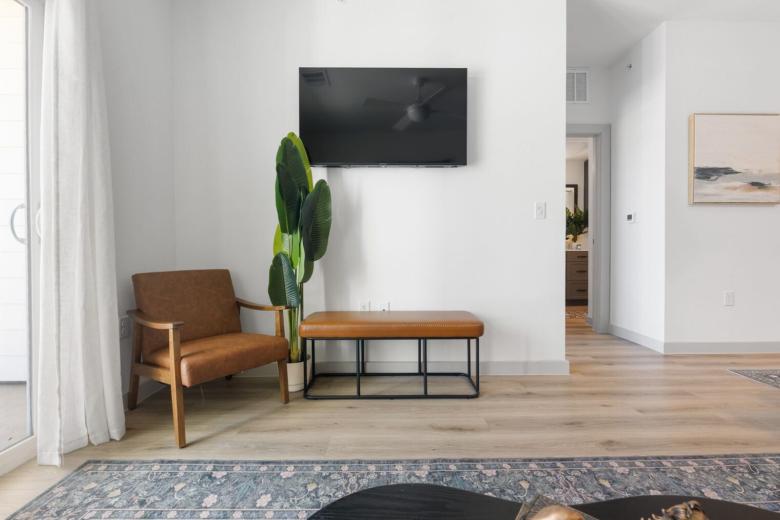 Building Photo - 1301 Leah Ave