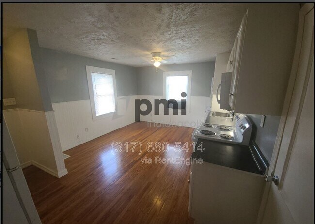 Building Photo - 4920 E 34th St