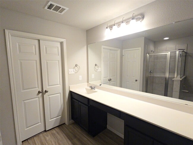 Building Photo - 6543 Castle Loch Ct