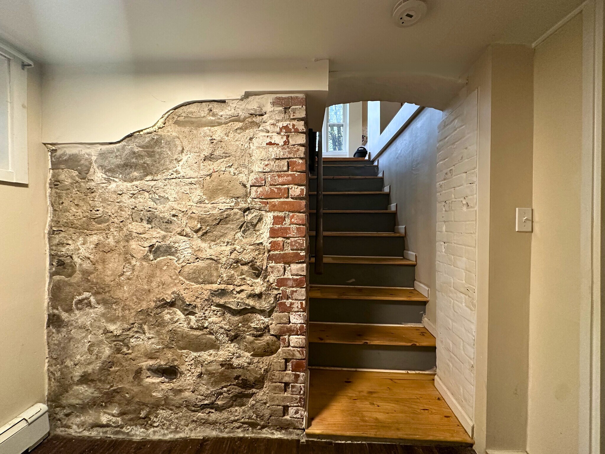 Building Photo - 75 Overlook Pl