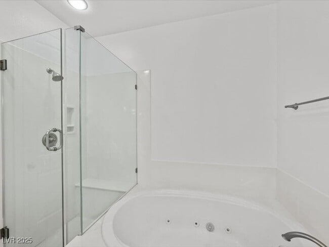 Building Photo - 1159 Calcione Dr