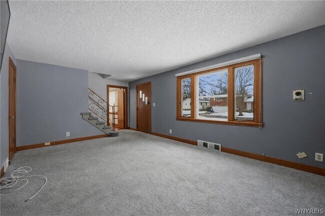 Building Photo - 3667 Fuller Ave