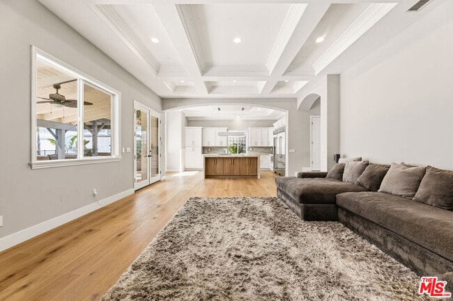 Building Photo - 1832 11th St