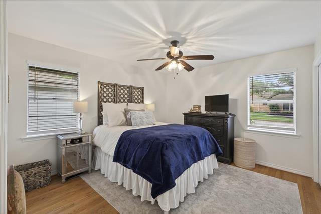 Building Photo - 105 S Weatherred Dr