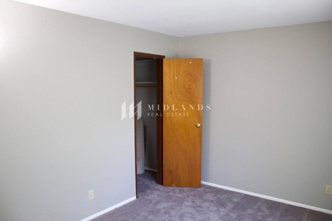 Building Photo - LaVista Home