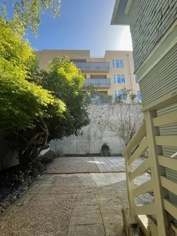 Backyard 4 - 535 30th St