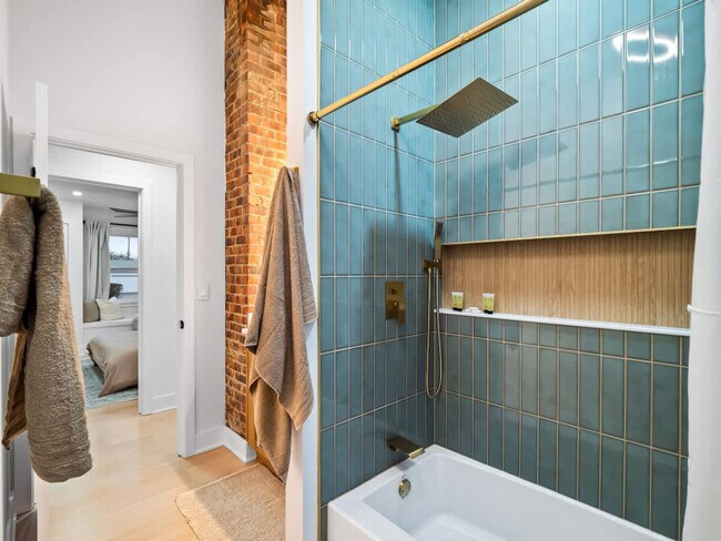 Building Photo - 4155 Ascot Ln