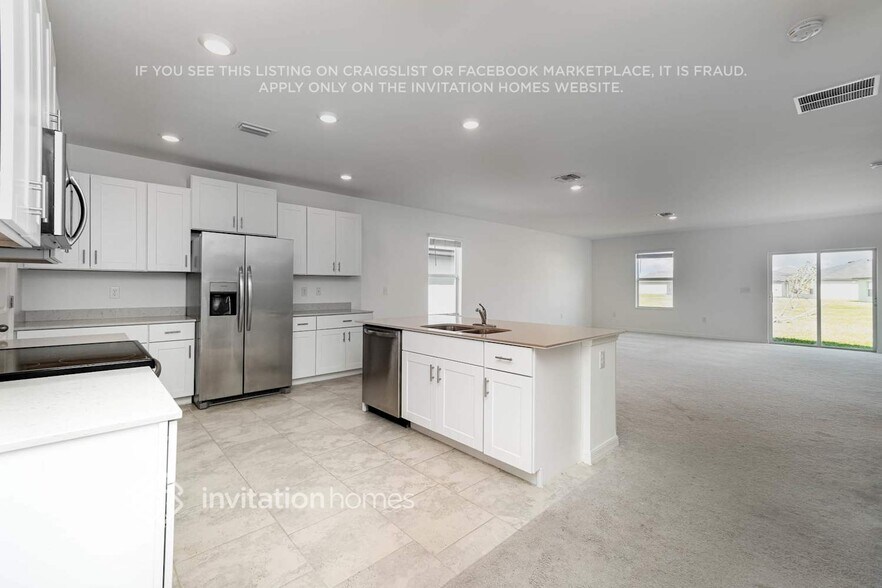 Building Photo - 4212 Palatina Way