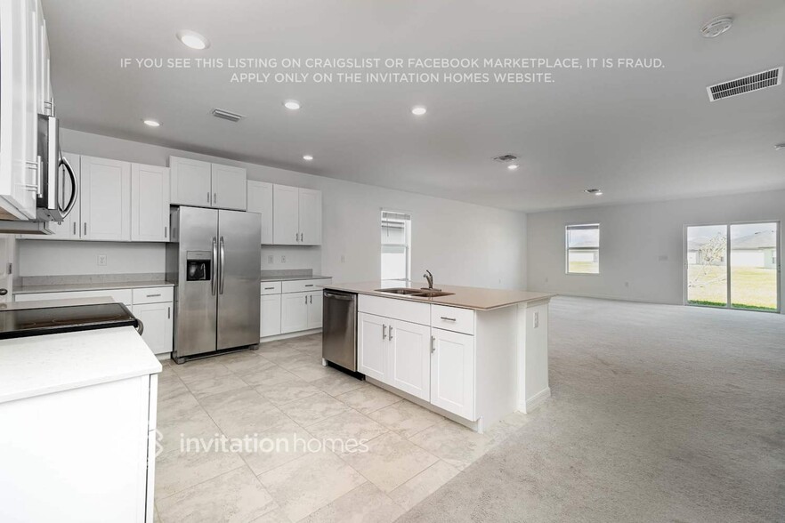 Building Photo - 4288 Palatina Way