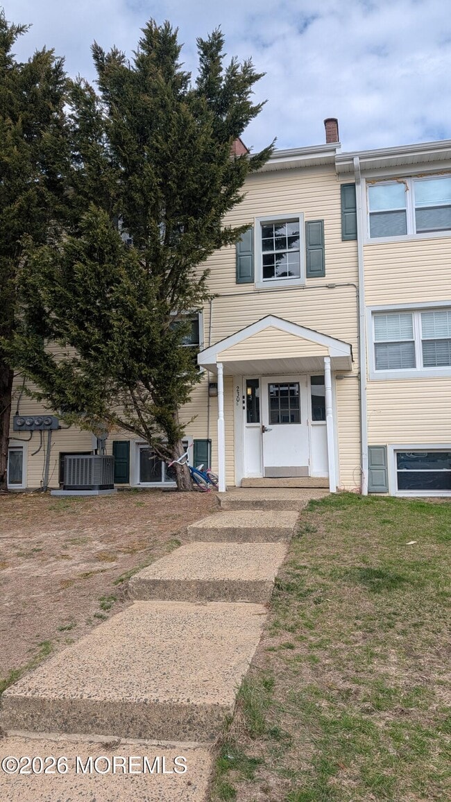 Building Photo - 230 Sawmill Rd