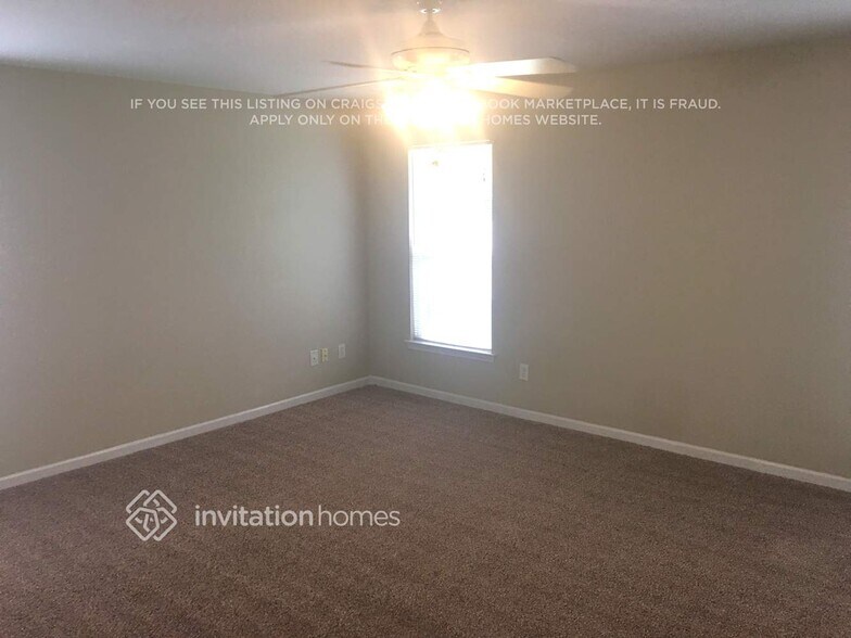 Building Photo - 1552 Summit Ridge Ln