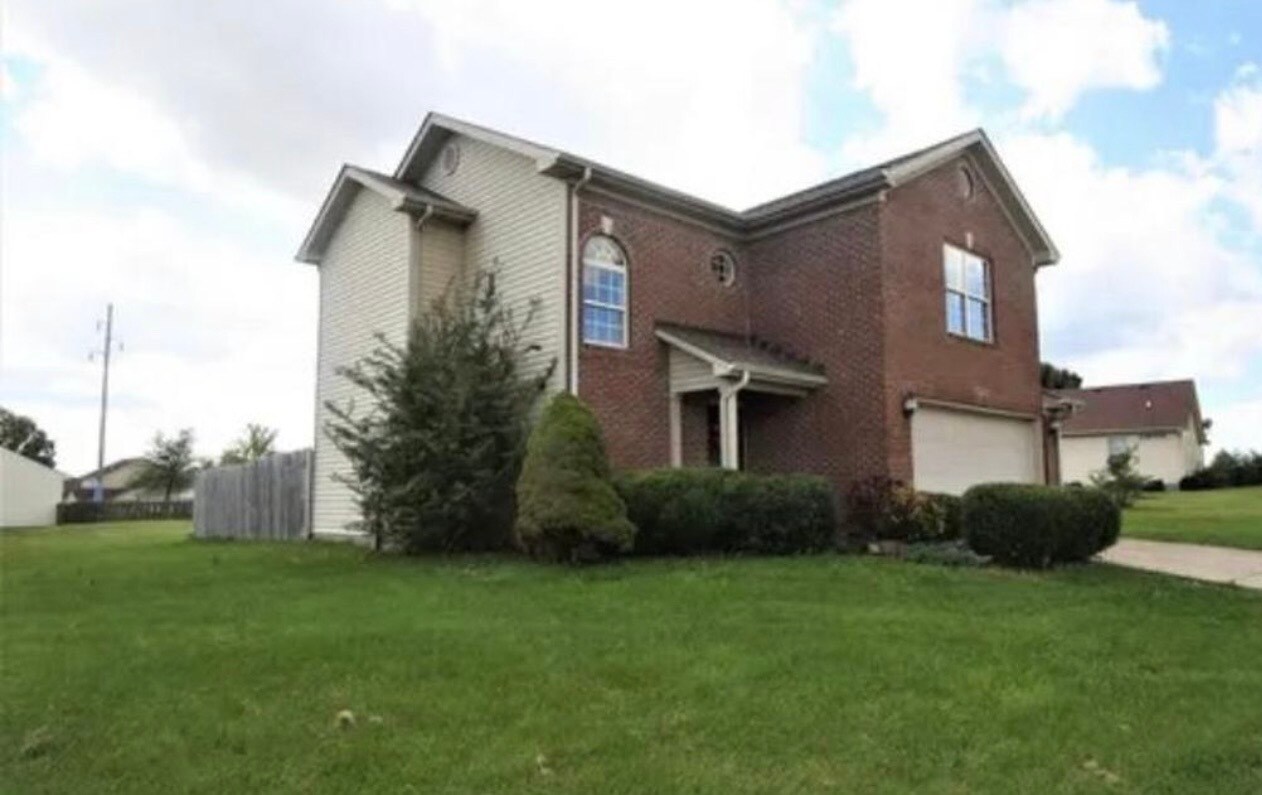Building Photo - 428 Greathouse Dr